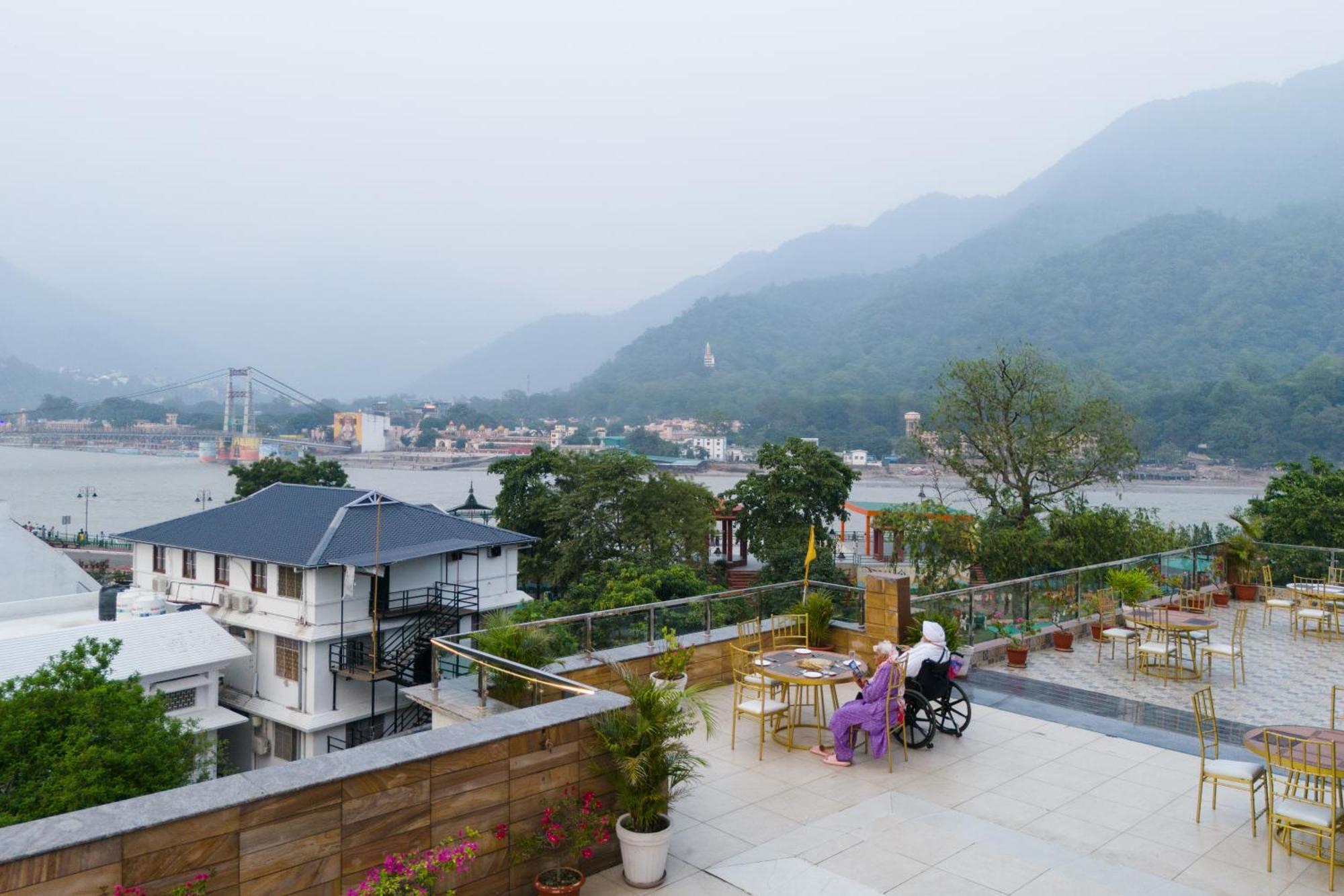 Hotel Indira Nikunj Rubystone Exotic Rishīkesh Exterior foto